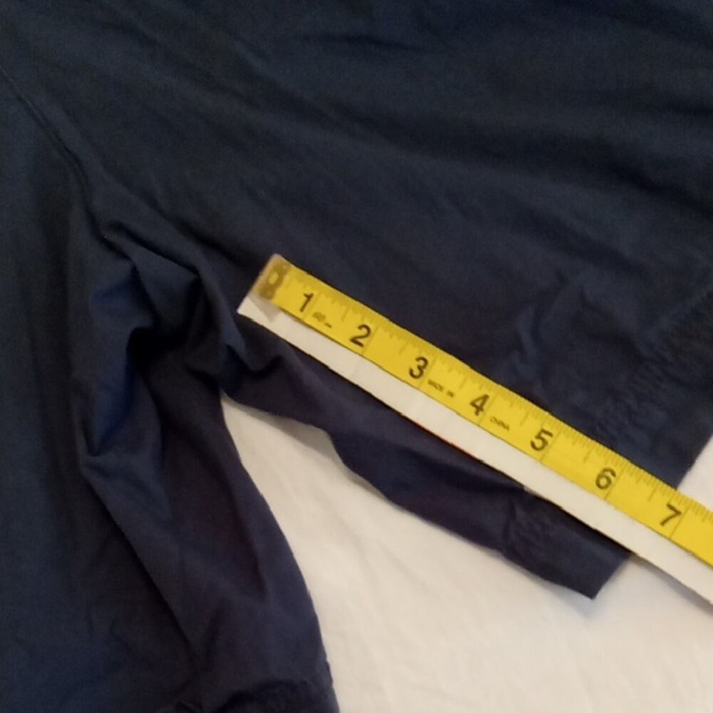 Izod Saltwater Men's Size 36 Navy Blue Shorts. Athleisure, Beach, Summer - Picture 10 of 10